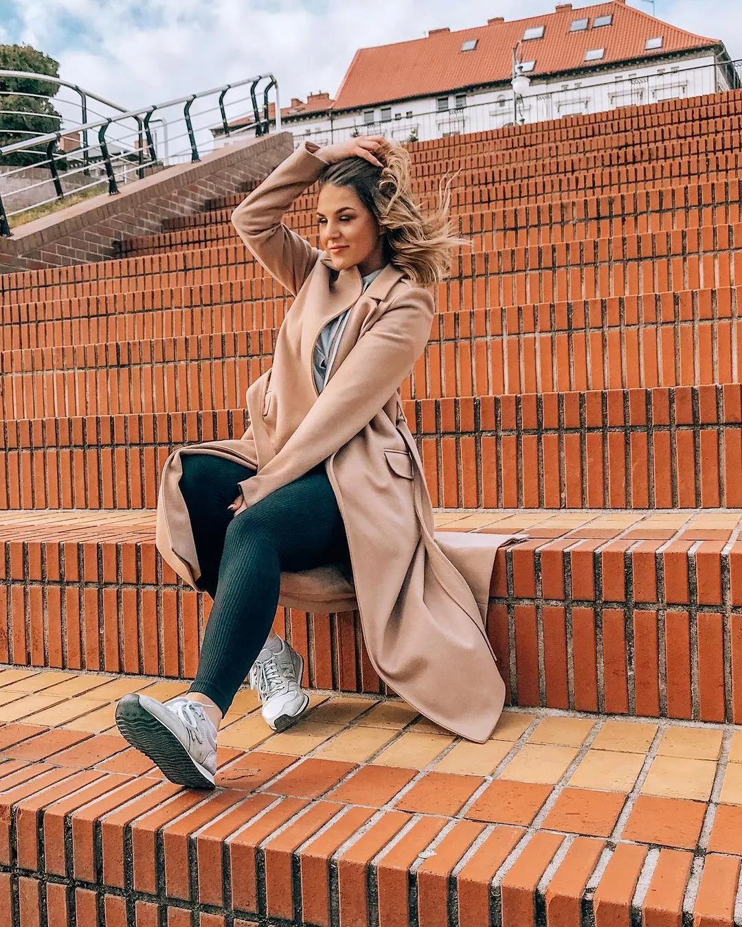 Wokalistka disco polo zachwyca fanów ogromnym wdziękiem! Wygląda zjawiskowo! 